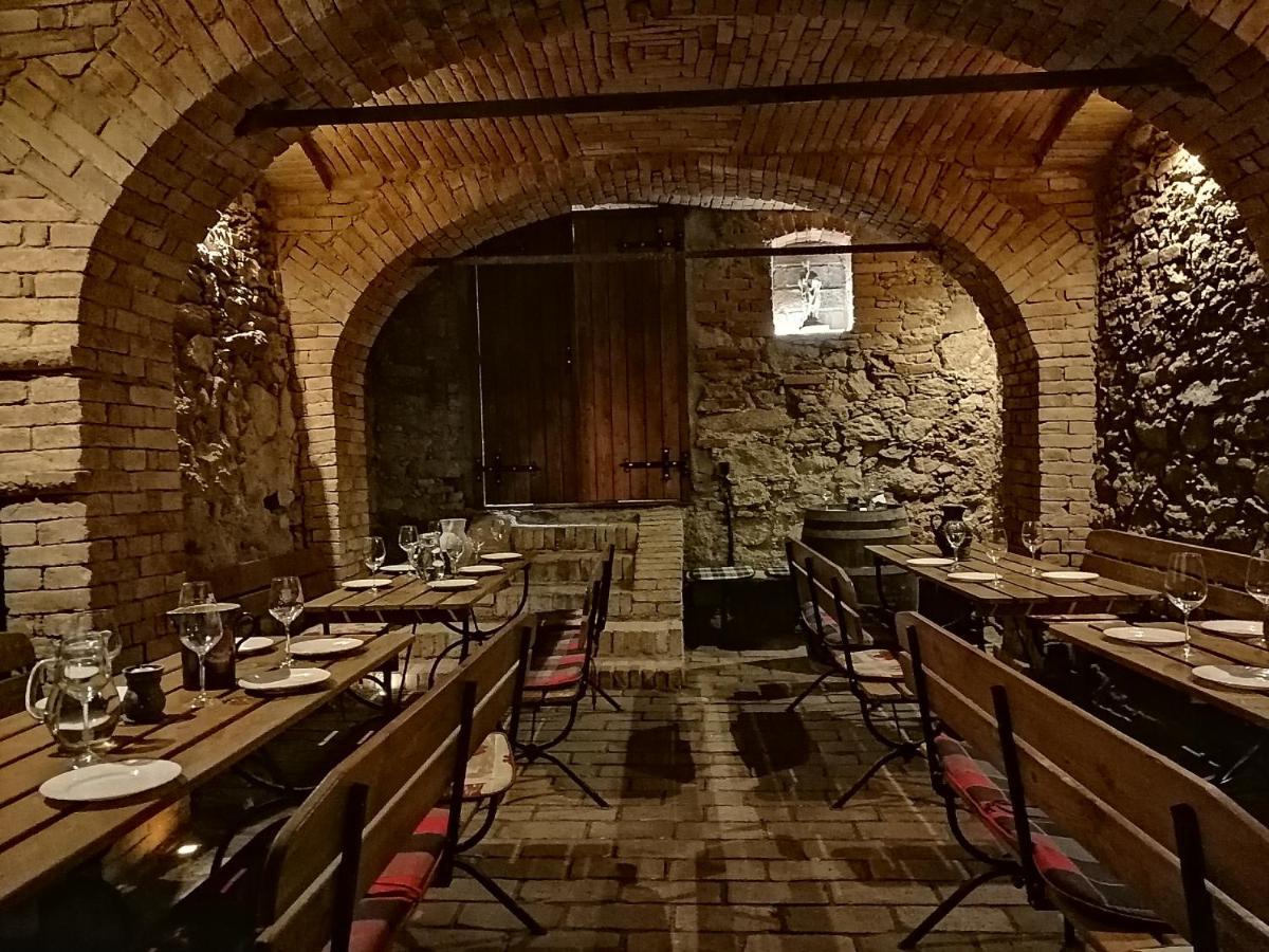 Privat Bohemia Hotel Šatov Kültér fotó