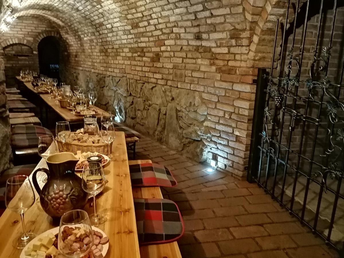 Privat Bohemia Hotel Šatov Kültér fotó