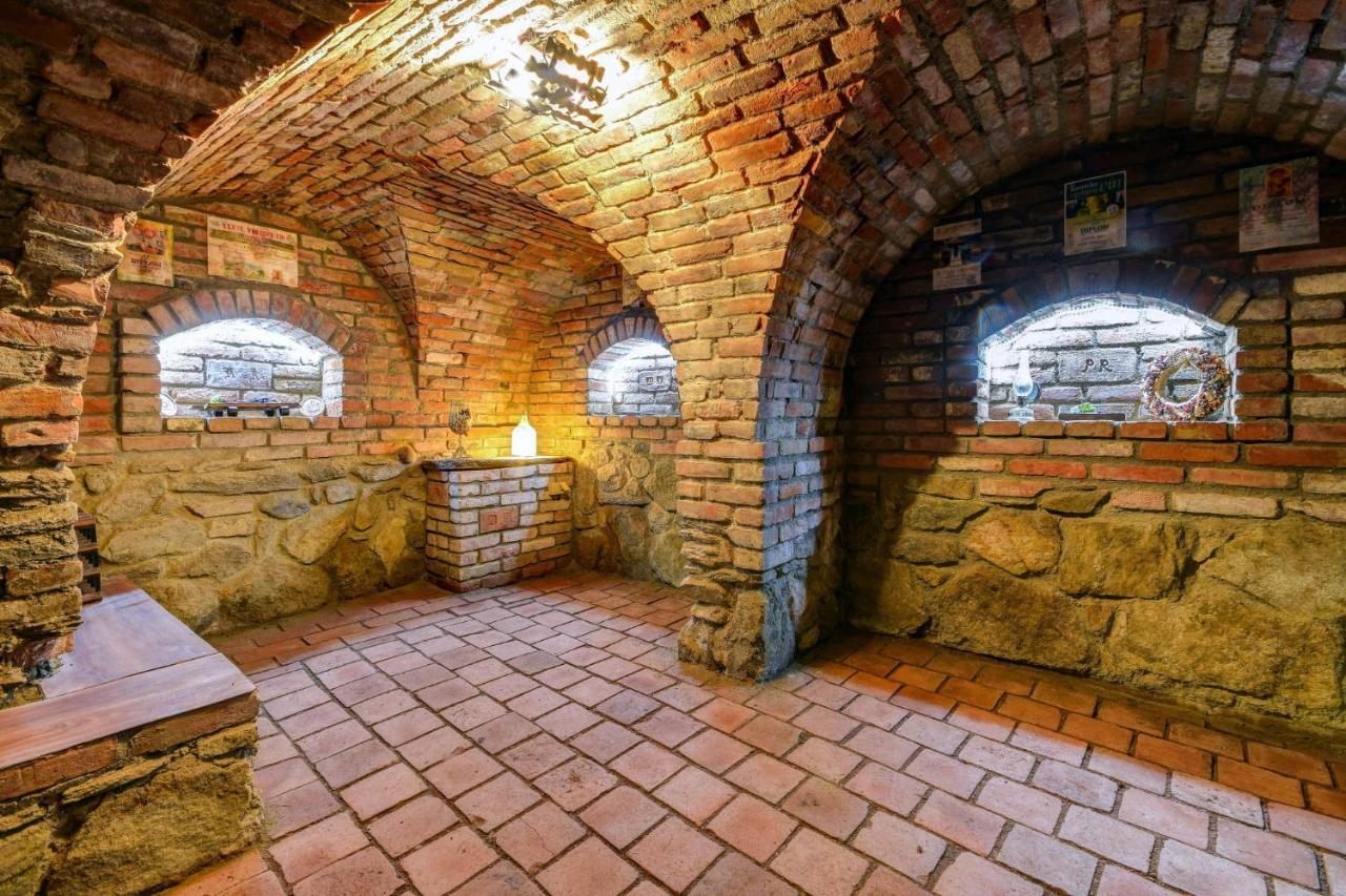 Privat Bohemia Hotel Šatov Kültér fotó