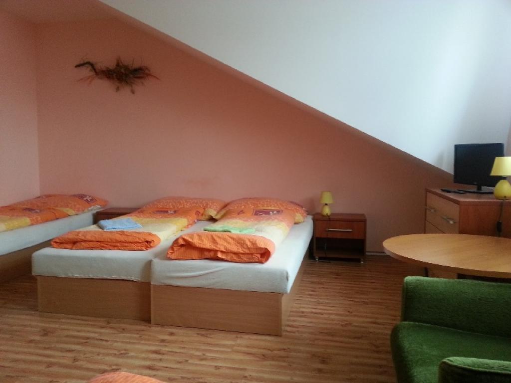 Privat Bohemia Hotel Šatov Kültér fotó