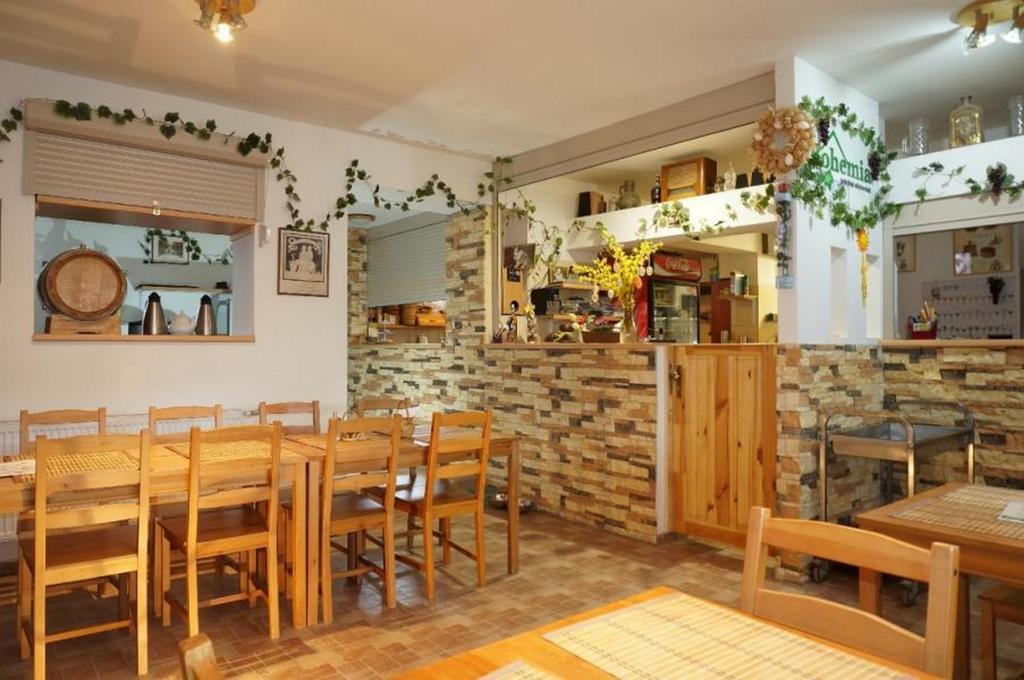 Privat Bohemia Hotel Šatov Kültér fotó